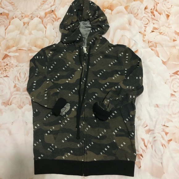 pink camo zip up hoodie